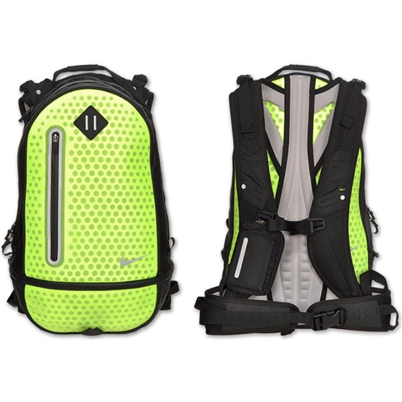 nike cheyenne vapor running backpack